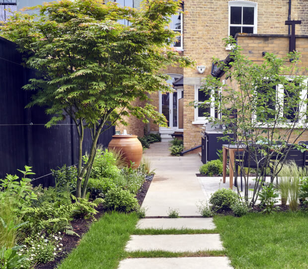 Wimbledon Garden with Outdoor Kitchen 3 - thumbnail