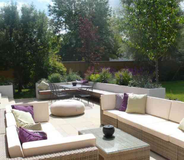 Bray Family Garden - thumbnail