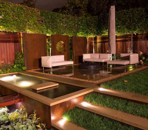 Wimbledon Large Garden at Night - thumbnail