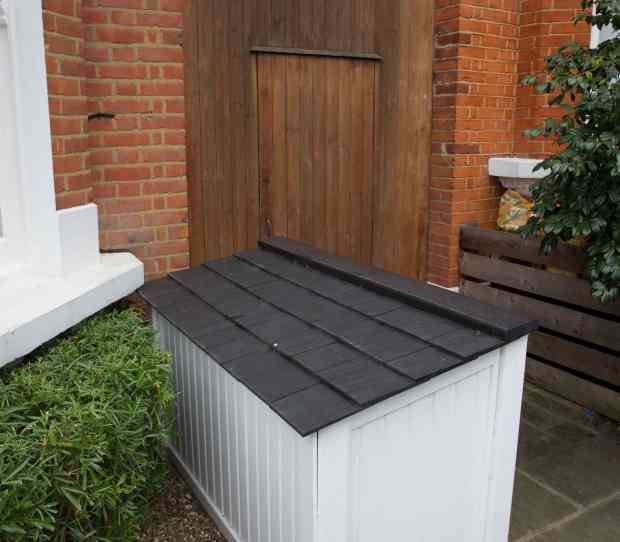 Wandsworth Common, Front Garden - thumbnail