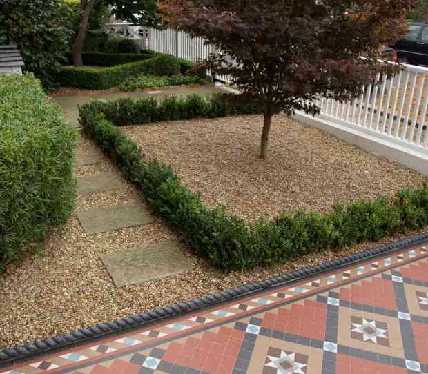 Wandsworth Common, Front Garden - thumbnail