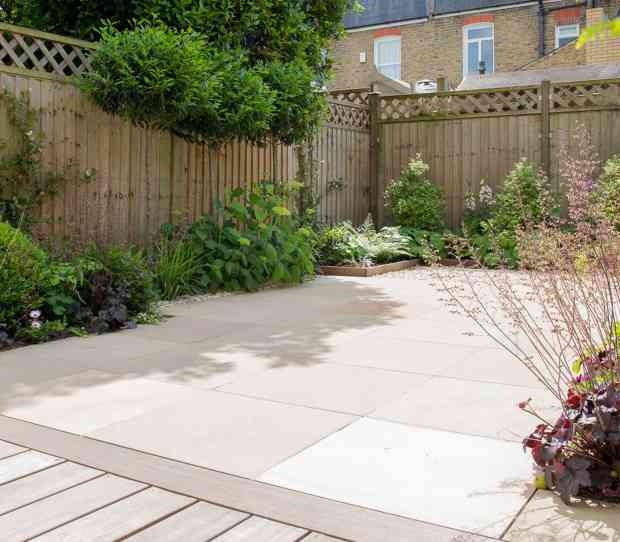 Southfields Small Garden - thumbnail