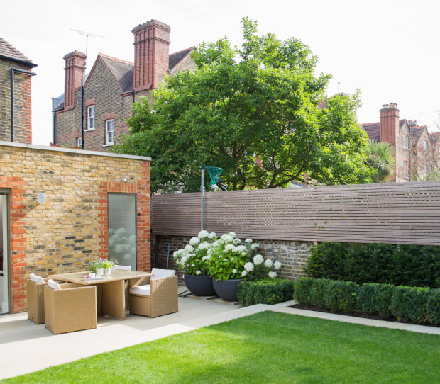 Small West Putney Garden - thumbnail