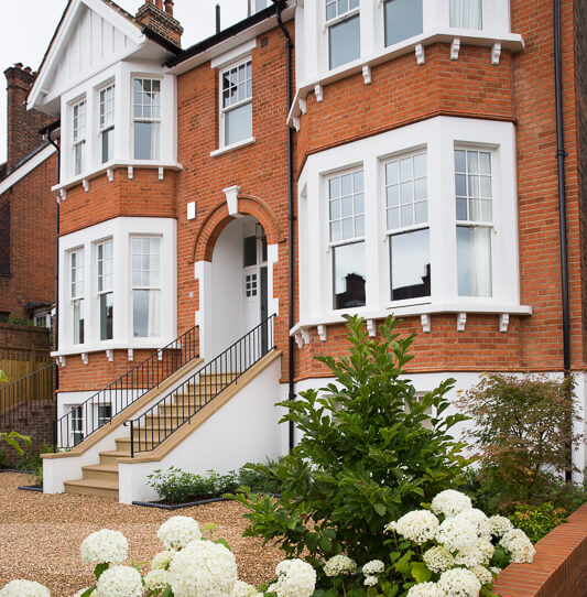 Large Wimbledon Front Garden - thumbnail