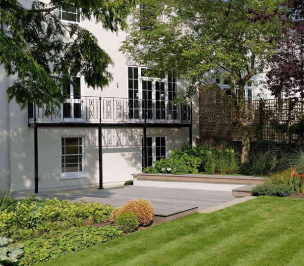 St John's Wood Large Back Garden - thumbnail