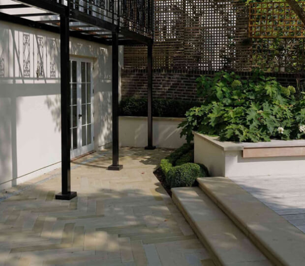 St John's Wood Large Back Garden - thumbnail