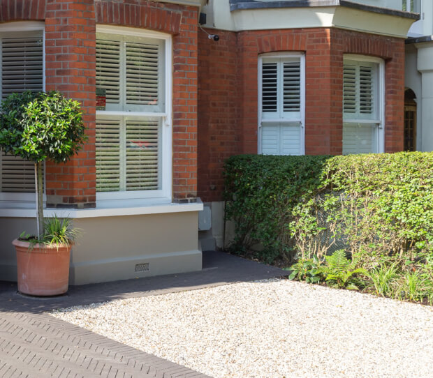 Ealing front garden 1 - thumbnail