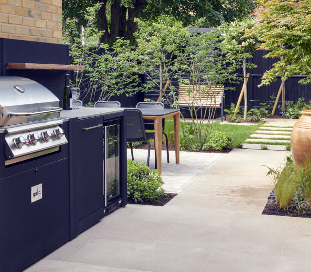 Wimbledon Garden with Outdoor Kitchen 2 - thumbnail