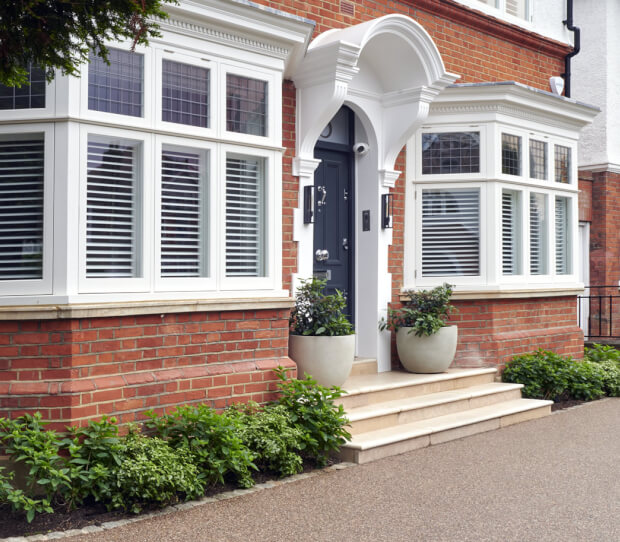 Putney Front Drive and Garden 5 - thumbnail